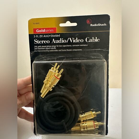 💥Radio Shack Gold Series Stereo Audio/Video Cable Gold Series 3 Foot 15-1507C - Picture 1 of 6